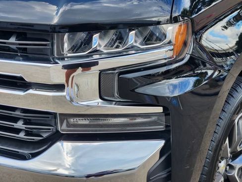 Used 2020 Chevrolet Silverado 1500 LT w/ Texas Edition RWD image 9