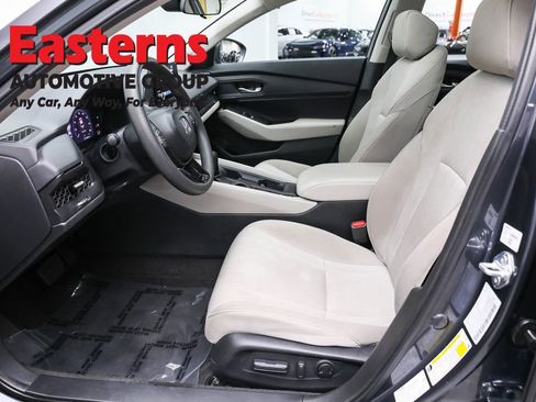 Used 2025 Honda Accord SE image 14