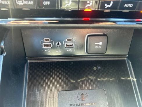 Used 2024 Jeep Grand Cherokee Altitude AWD/4WD image 20