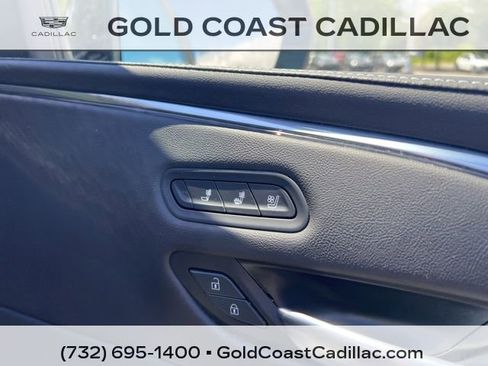 Used 2023 Cadillac Escalade ESV Premium Luxury AWD/4WD image 8