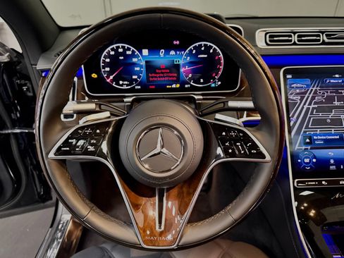 Used 2024 Mercedes-Benz Maybach S 680 4MATIC image 27