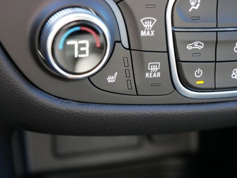 Used 2023 Chevrolet Equinox LT AWD/4WD image 28