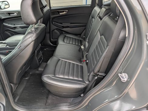 Used 2023 Ford Edge SEL w/ Convenience Package AWD/4WD image 12