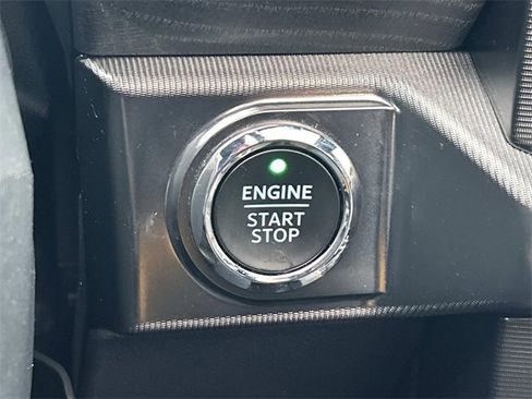 Used 2021 Ford F150 Platinum w/ Equipment Group 701A High image 40