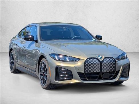 New 2026 BMW i4 xDrive40i w/ M Sport Package AWD/4WD image 6