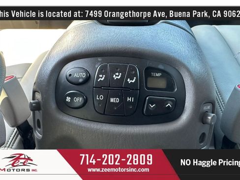 Used 2006 Toyota Sequoia SR5 AWD/4WD image 42