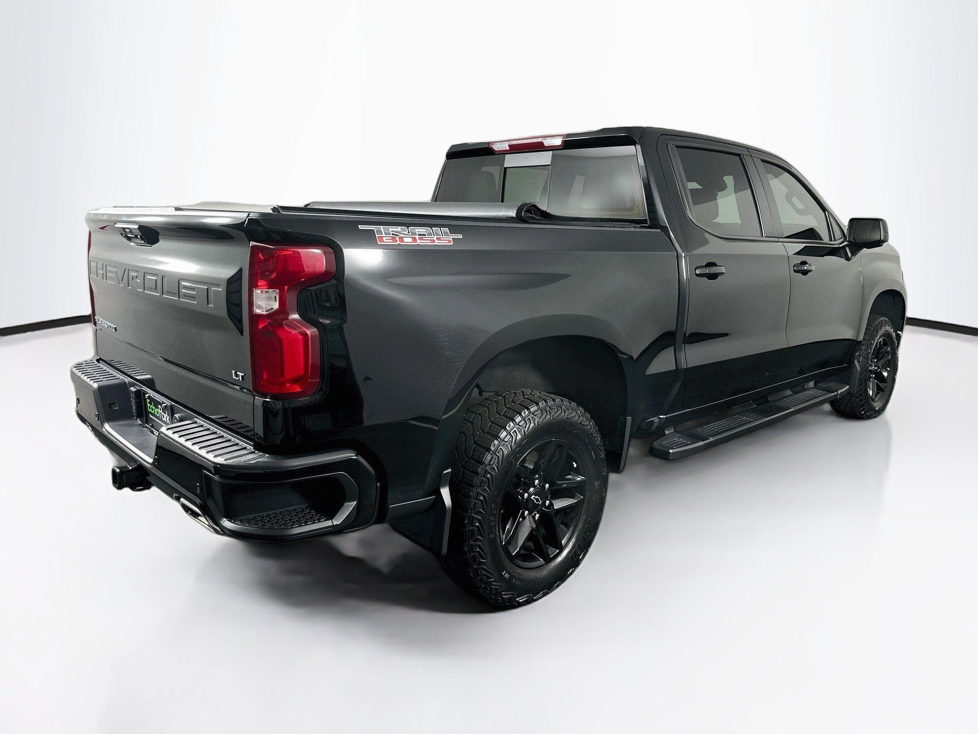 Used 2024 Chevrolet Silverado 1500 LT Trail Boss w/ Convenience Package II AWD/4WD image 9