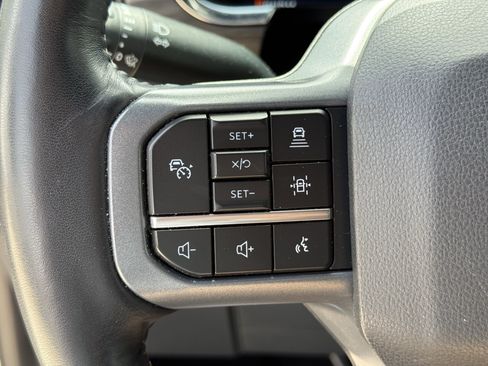 Used 2024 Ford F150 Lariat w/ FX4 Off-Road Package AWD/4WD image 17