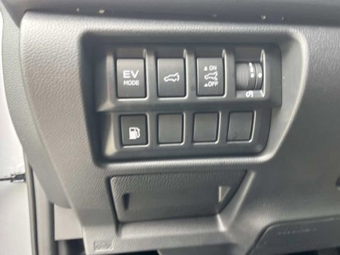 New 2025 Subaru Forester Limited image 26