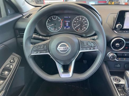Certified 2020 Nissan Sentra S FWD image 13