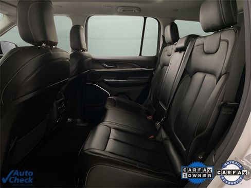 Used 2022 Jeep Grand Cherokee Limited 4xe image 67