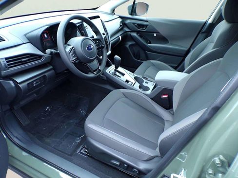 Used 2026 Subaru Crosstrek 2.0i Premium image 6