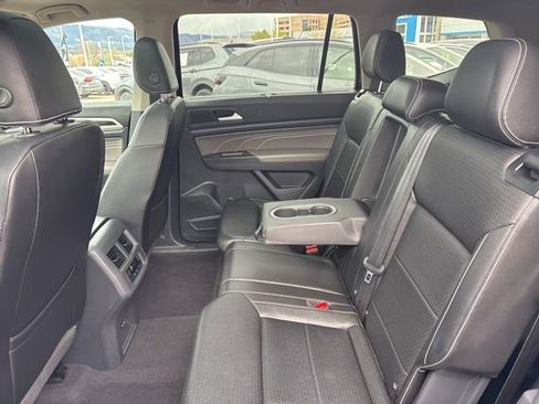Certified 2023 Volkswagen Atlas SE w/ Panoramic Sunroof Package AWD/4WD image 12