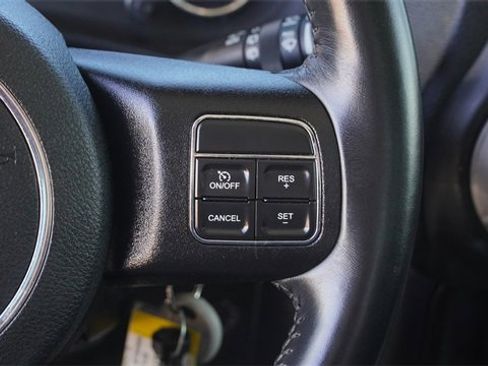 Used 2016 Jeep Wrangler Sport w/ Connectivity Group image 20