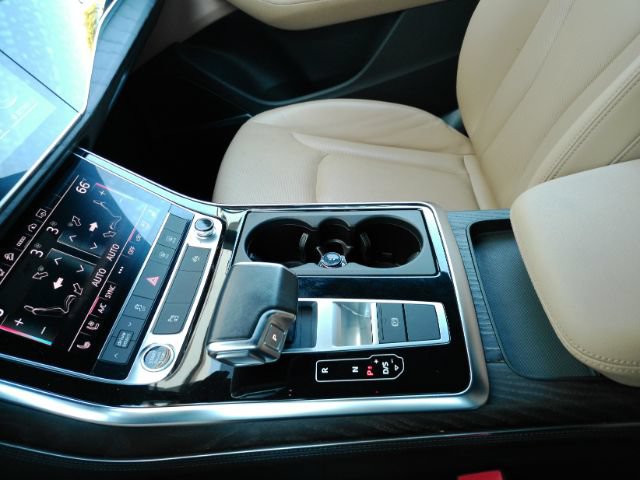 Used 2023 Audi Q8 Premium Plus w/ Premium Plus Package AWD/4WD image 41