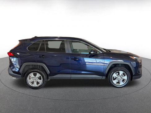 Used 2025 Toyota RAV4 XLE image 17
