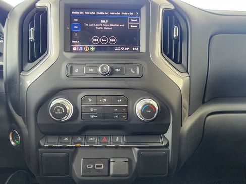 Used 2026 GMC Sierra 1500 Pro w/ Pro Value Package AWD/4WD image 30