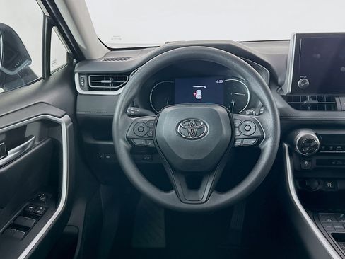 Used 2025 Toyota RAV4 XLE w/ Convenience Package FWD image 18