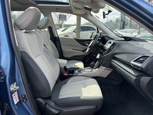 Used 2019 Subaru Forester Premium w/ All-Weather Package image 29