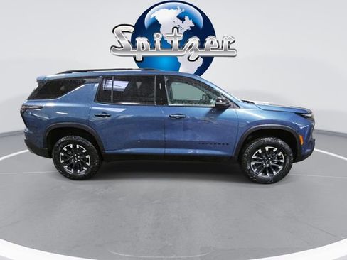 New 2026 Chevrolet Traverse Z71 w/ Enhanced Driving Package image 9