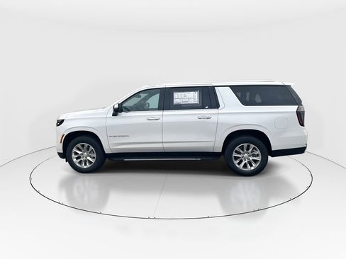 New 2025 Chevrolet Suburban Premier image 5