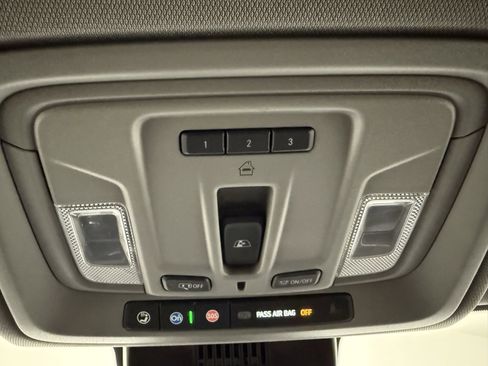 Used 2023 Chevrolet Silverado 1500 LT Trail Boss w/ Convenience Package II image 27