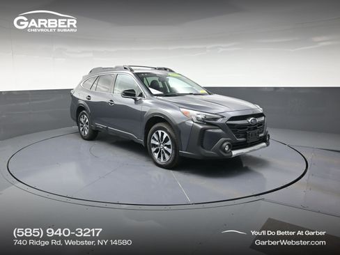 Used 2023 Subaru Outback Limited image 1