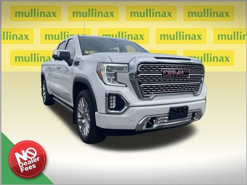 Used 2022 GMC Sierra 1500 Denali w/ Denali Premium Package AWD/4WD image 1