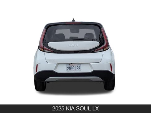 Used 2025 Kia Soul LX w/ LX Technology Package image 10