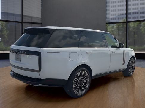 New 2026 Land Rover Range Rover Long Wheelbase SE AWD/4WD image 5