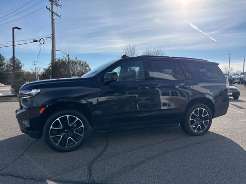 Used 2022 Chevrolet Tahoe RST w/ Luxury Package image 5