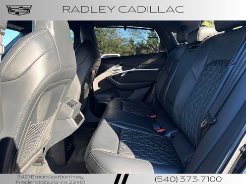 Used 2022 Audi e-tron S Prestige w/ Prestige Package AWD/4WD image 11