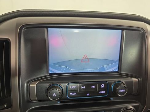 Used 2018 GMC Sierra 2500 SLT w/ Duramax Plus Package AWD/4WD image 18