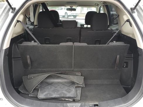 Used 2018 Mitsubishi Outlander ES AWD/4WD image 9