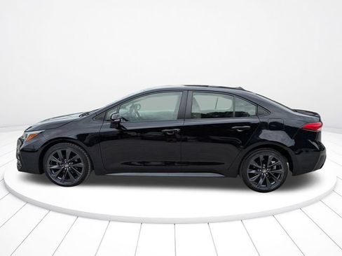 Used 2024 Toyota Corolla SE FWD image 7