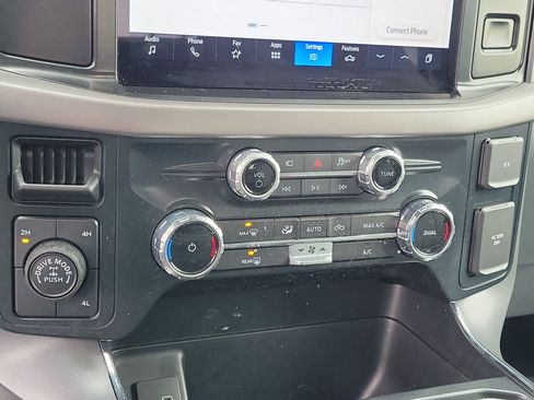 Used 2025 Ford F150 XLT w/ Equipment Group 301A Standard image 27