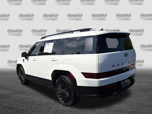 Used 2025 Hyundai Santa Fe Calligraphy FWD image 9
