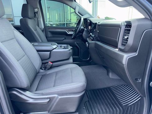 Used 2023 Chevrolet Silverado 1500 LT image 29