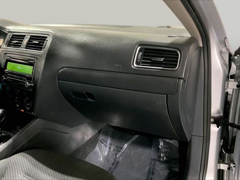 Used 2014 Volkswagen Jetta S FWD image 19