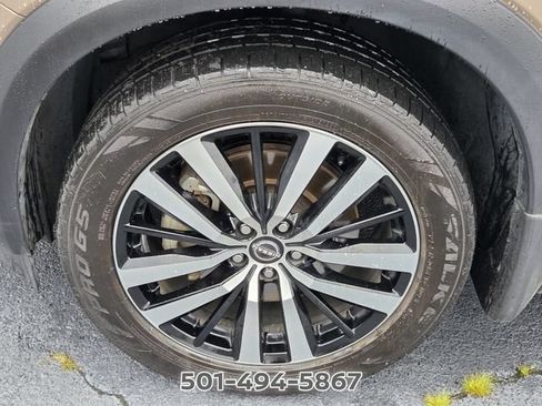 Used 2023 Nissan Pathfinder Platinum w/ Cargo Package AWD/4WD image 18