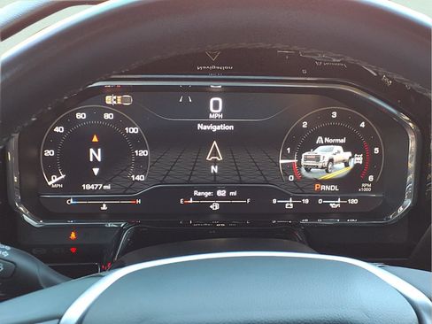 Used 2024 GMC Sierra 3500 SLT w/ SLT Premium Package image 27