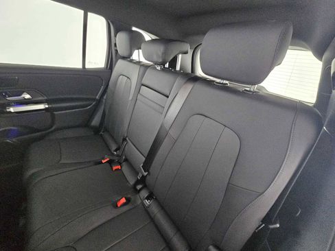 New 2026 Mercedes-Benz GLB 250 image 17