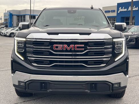 Used 2024 GMC Sierra 1500 SLT image 25