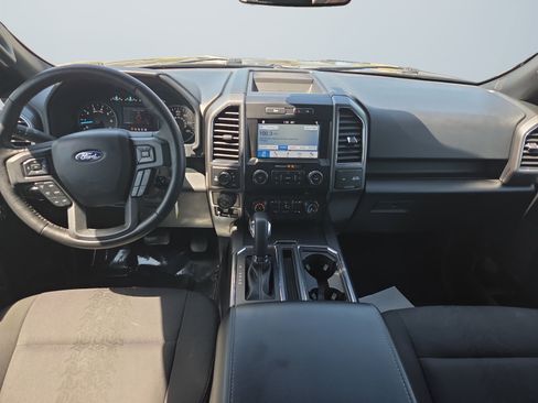Used 2019 Ford F150 XLT w/ Equipment Group 302A Luxury AWD/4WD image 11