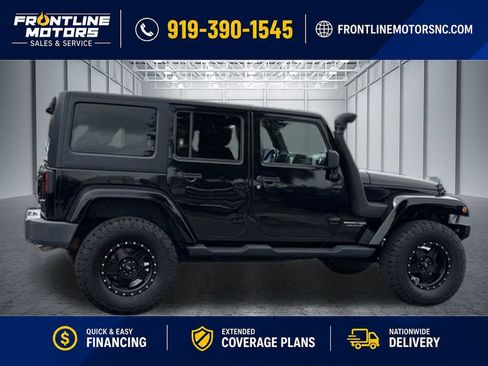Used 2018 Jeep Wrangler Unlimited Sahara AWD/4WD image 8