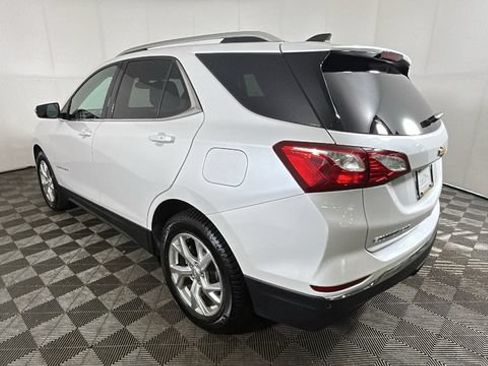 Used 2019 Chevrolet Equinox LT AWD/4WD image 4