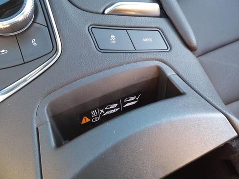 New 2025 Cadillac XT5 Sportv image 36