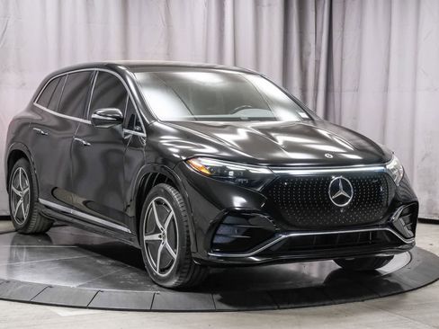 Certified 2023 Mercedes-Benz EQS 580 4MATIC SUV image 5