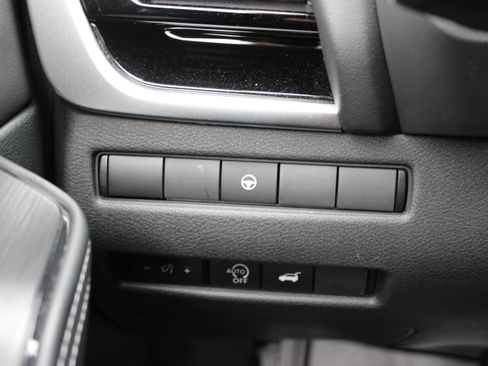 Certified 2023 Nissan Rogue SL w/ SL Premium Package AWD/4WD image 28
