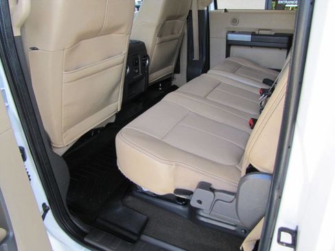 Used 2016 Ford F350 Lariat w/ Lariat Ultimate Package image 19